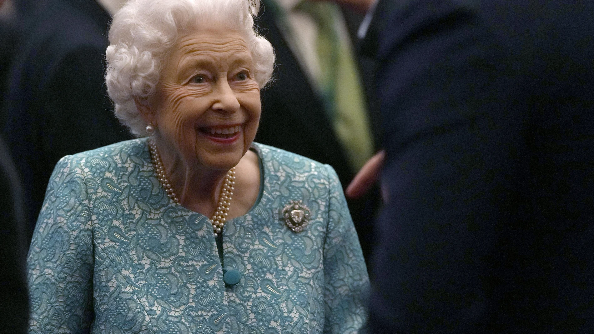 La reina Isabel II, en una imagen de Archivo (AP Photo/Alastair Grant, Pool, File)