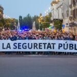Manifestación en Barcelona de cuerpos policiales para defender la seguridad pública.