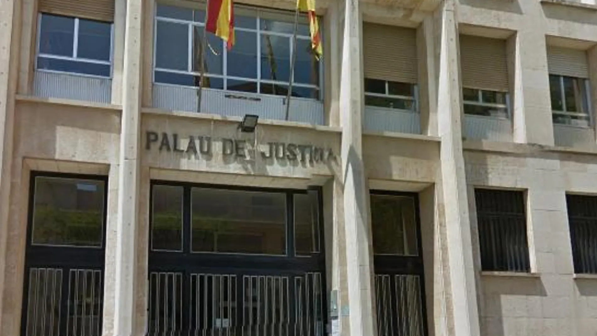 La entrada de los juzgados de Tarragona