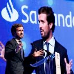 El presidente del PP, Pablo Casado, ayer en Pamplona durante su intervención en el Congreso Nacional de la Empresa Familiar