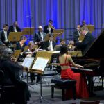 La Orquesta Sinfónica de Brandeburgo de Alemania actuando en el concierto para celebrar la cuenta atrás de 100 días para Pekín 2022.