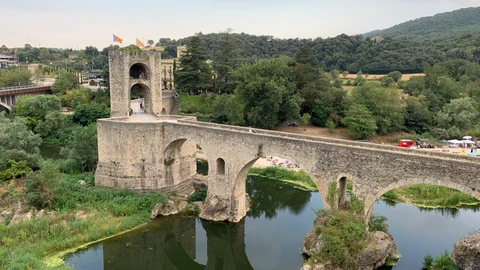 Puente románico de Besalú