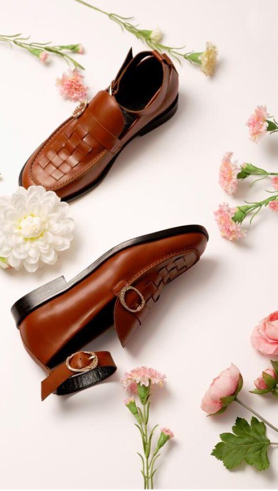 Los mocasines más buscados 'made in Spain' y tienen una lista de espera de 150 personas