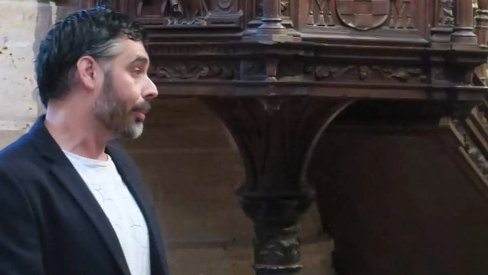 Julián Hoyos
