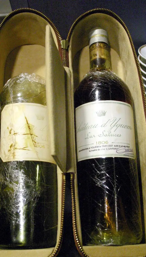 GRAF1858. CÁCERES, 28/10/2021.- Fotografía de archivo de la botella Chateau d´Yquem de 1806 (d).