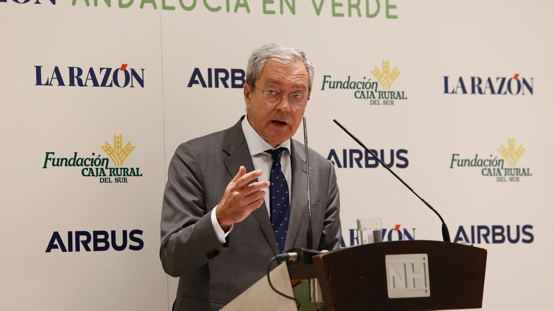 El consejero de Transformación Económica, Industria, Conocimiento y Universidades de la Junta de Andalucía, Rogelio Velasco, durante su intervención