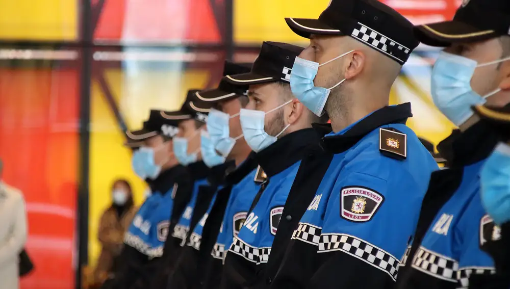 Agentes de la Policía Local de León