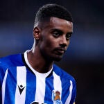 Alexander Isak con la Real Sociedad.