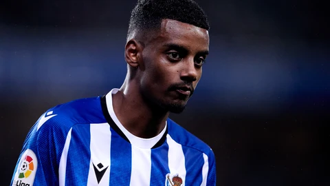Alexander Isak con la Real Sociedad.