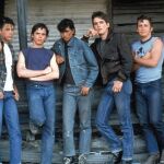 Los "Rebeldes" de Coppola: Tom Cruise, Rob Lowe, C. Thomas Howell, Ralph Macchio, Matt Dillon, Emilio Estévez y Patrick Swayze