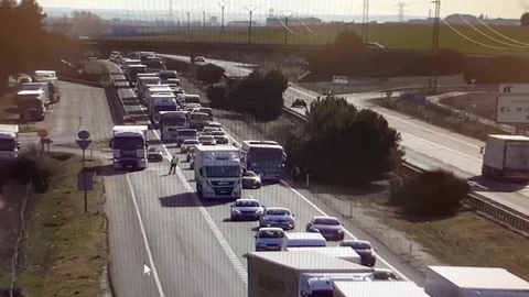 Tráfico denso en la A-62 a la altura de Tordesillas
