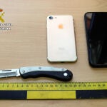 La Guardia Civil ha recuperado parte de los objetos sustraídos y se han incautado de una navaja utilizada para intimidar a las víctimas
