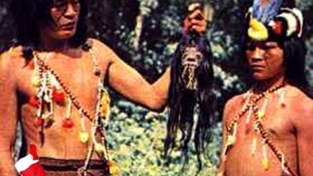 Los shuar, a los que los españoles llamaroj jíbaros de forma despectiva, reducían las cabezas de sus enemigos para adueñarse de los poderes de su espíritu