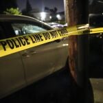 En el lugar del ataque, encontraron un arma, balas, drogas y un vehículo robado, según informaron fuentes judiciales.