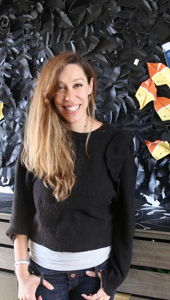 Marta Herrero Arias fundó Missmsmith a los 27 años para crear ramos de flores de papel.