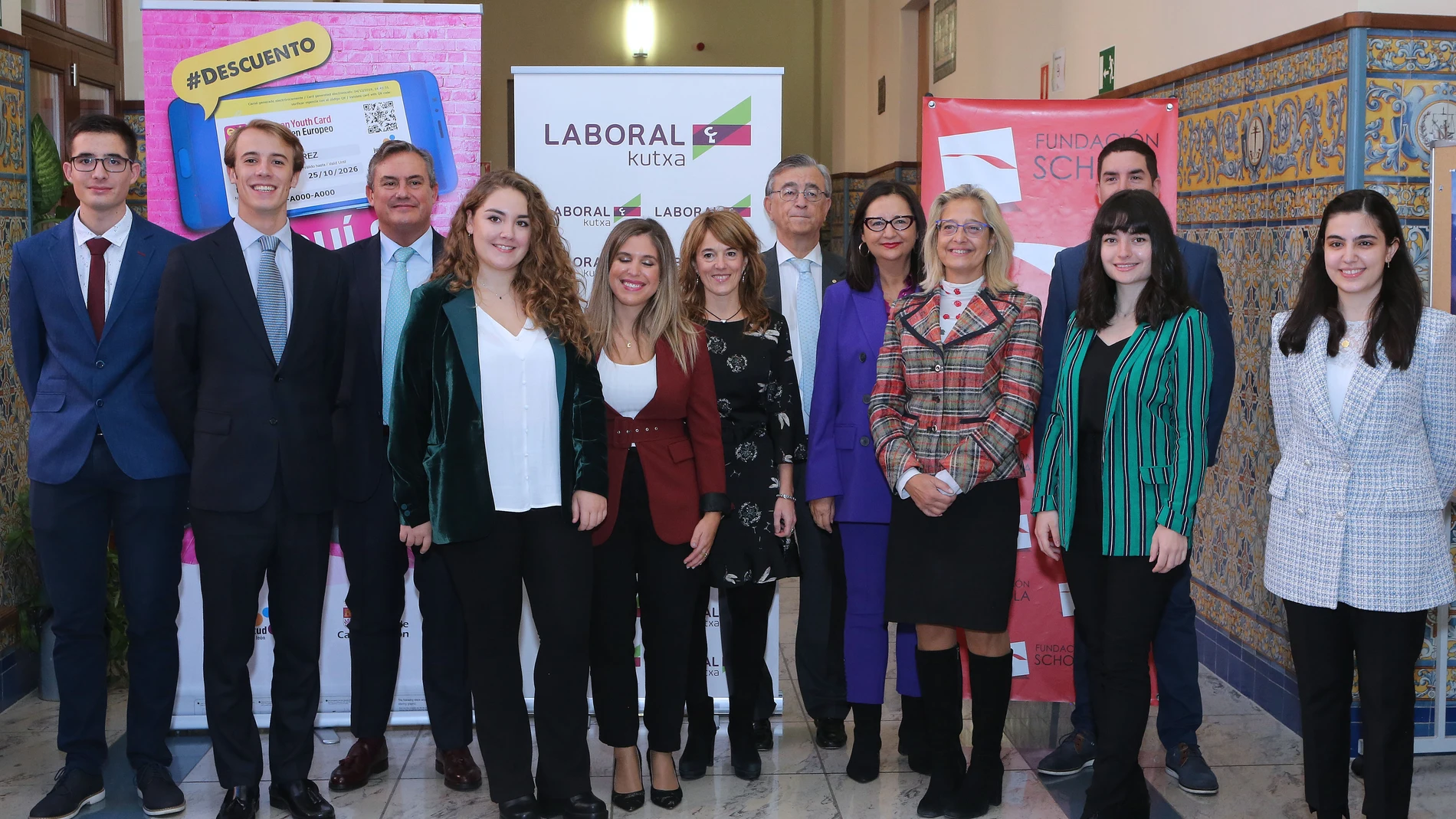 Entrega de los premios de la Fundación Schola al Compromiso Universitario