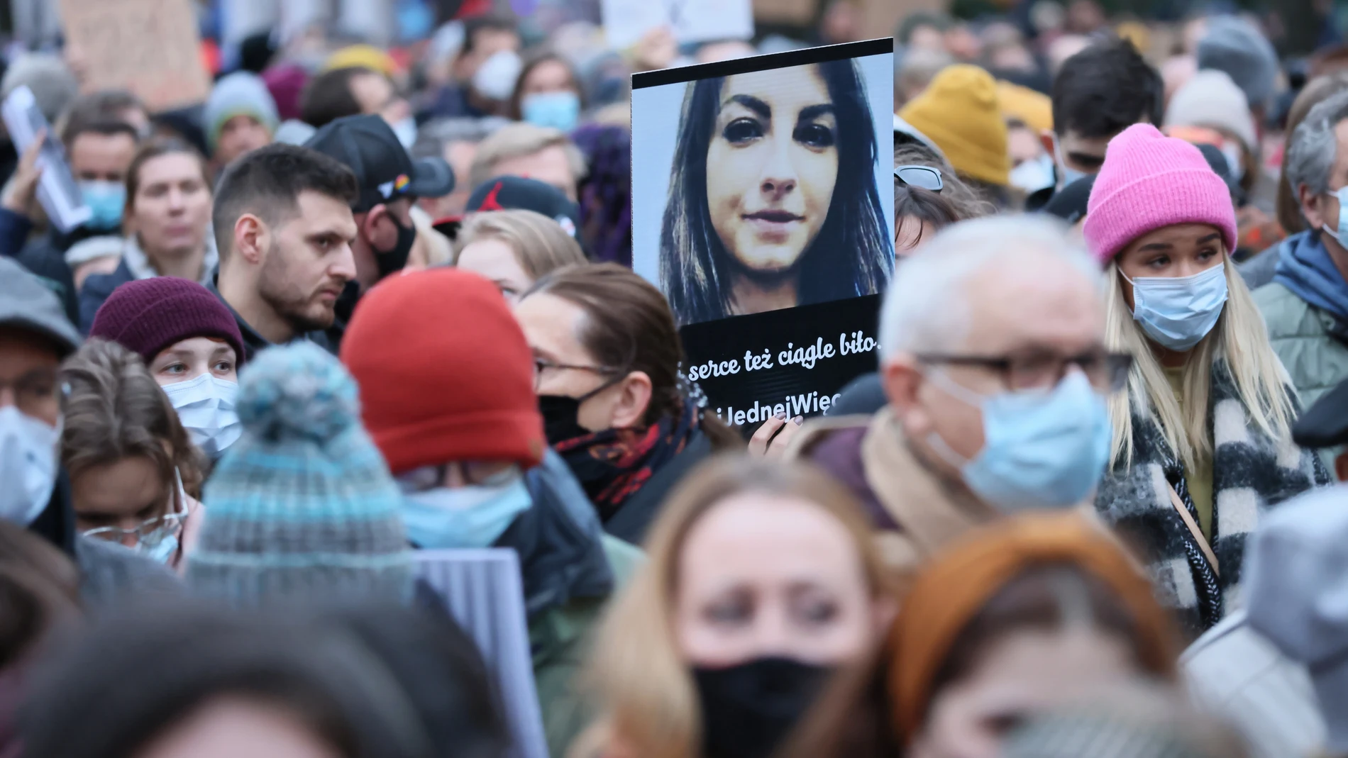 Protesta contra la nueva ley del aborto en Varsovia (Polonia)