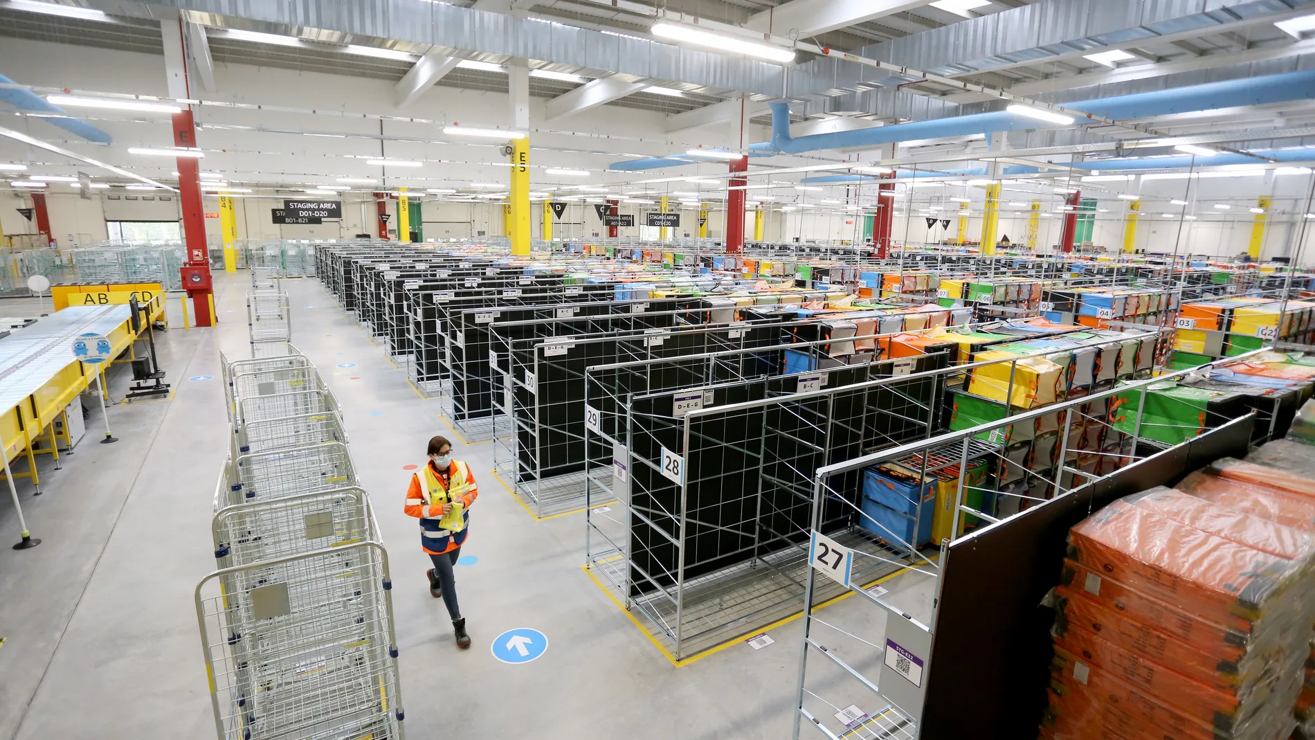 Estación logística de Amazon en Valladolid