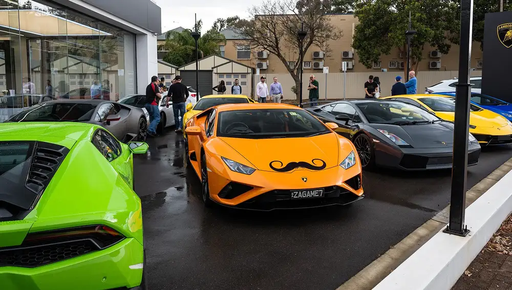 Campaña Lamborghini y Movember