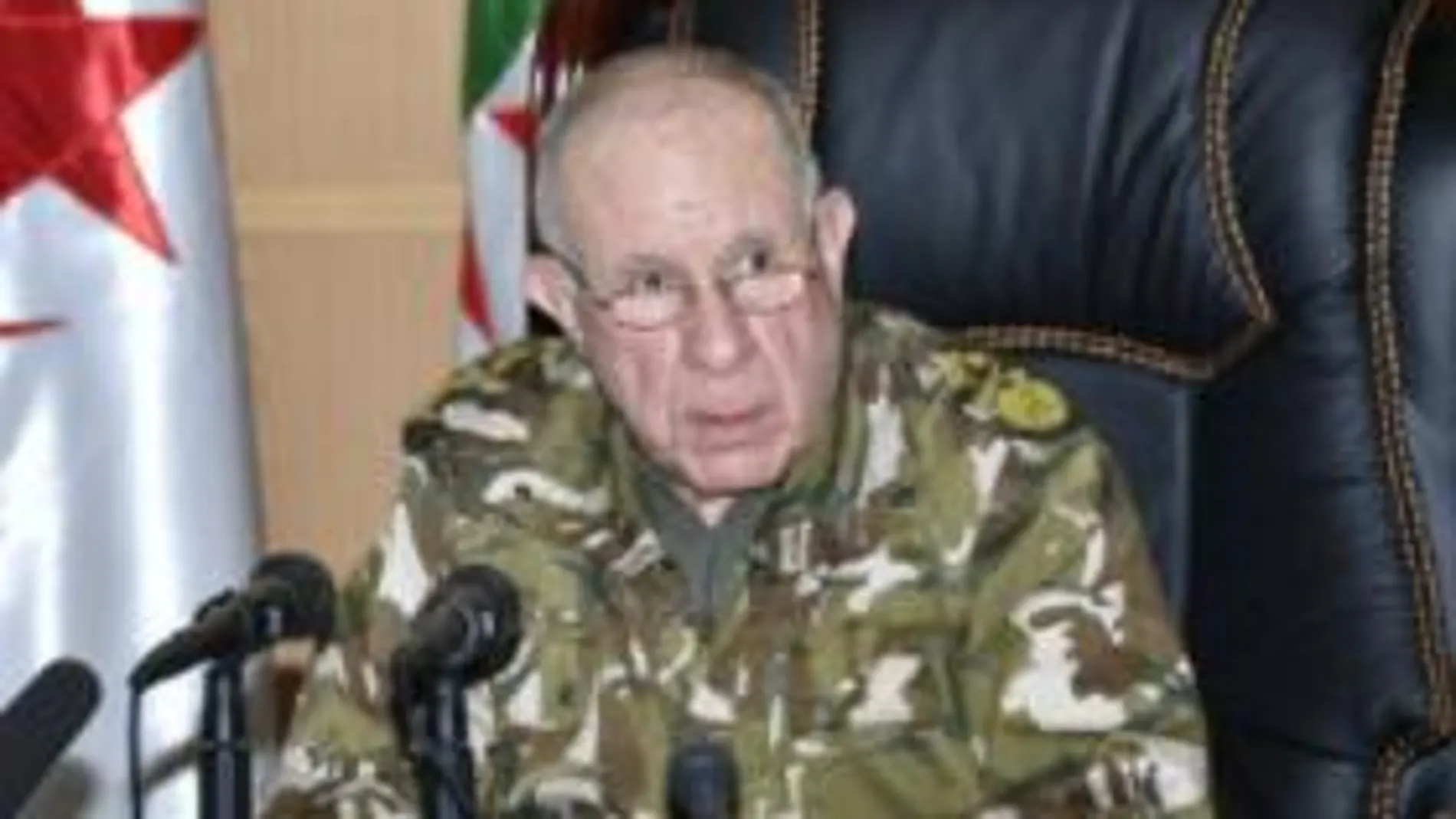 Le général Said Chengriha, jefe del Ejército y hombre fuerte de Argelia