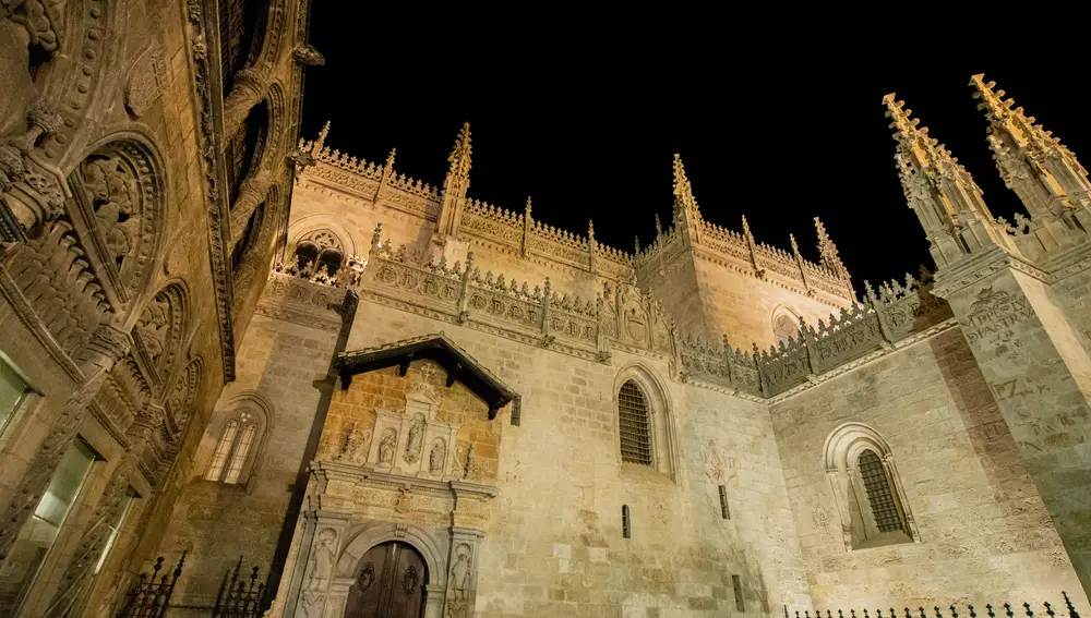 La Capilla Real de Granada también estrenó iluminación