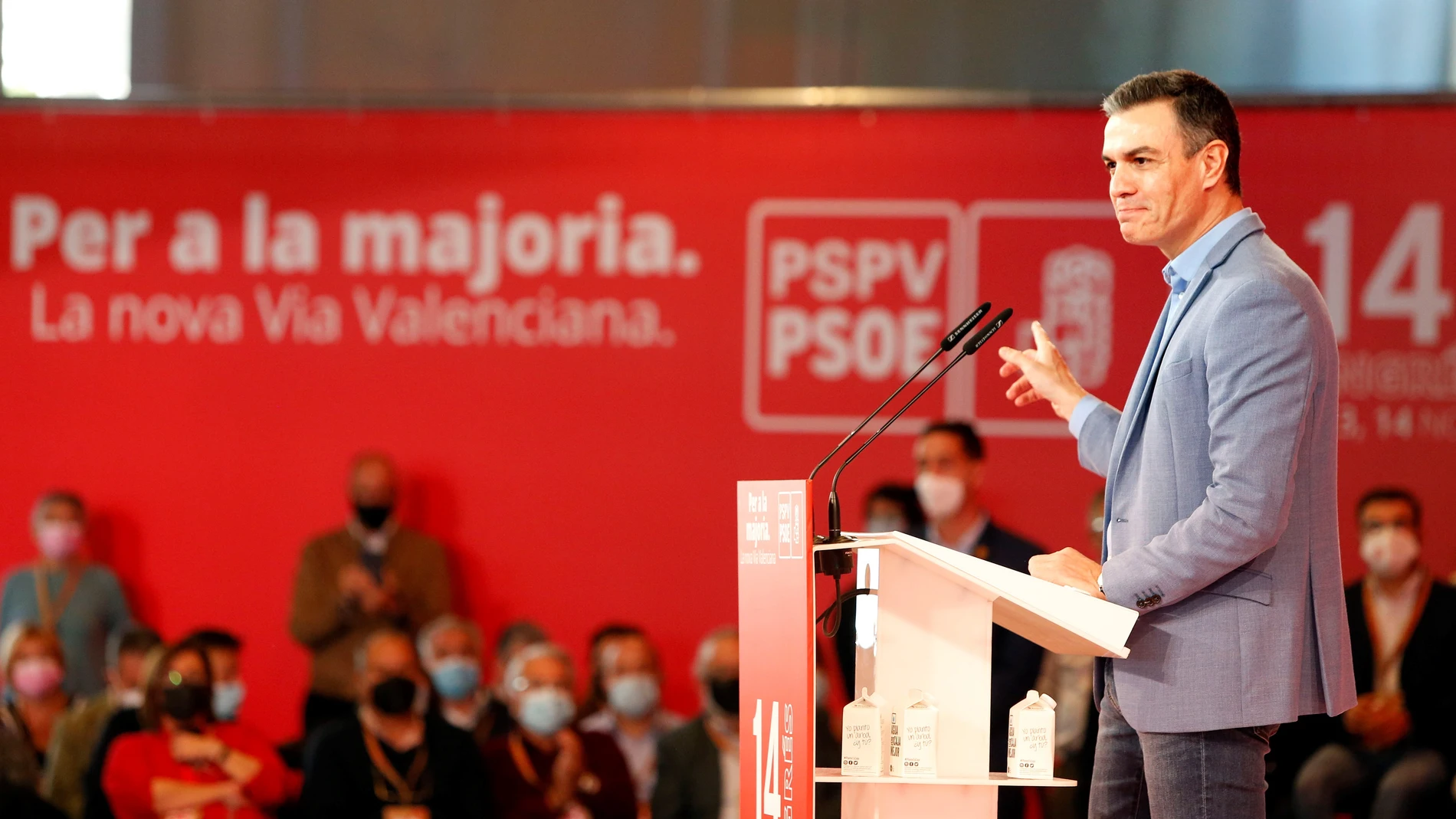 El presidente del gobierno y secretario general del PSOE, Pedro Sánchez, durante la ceremonia de clausura del 14 Congreso del PSOE de la Comunidad Valenciana