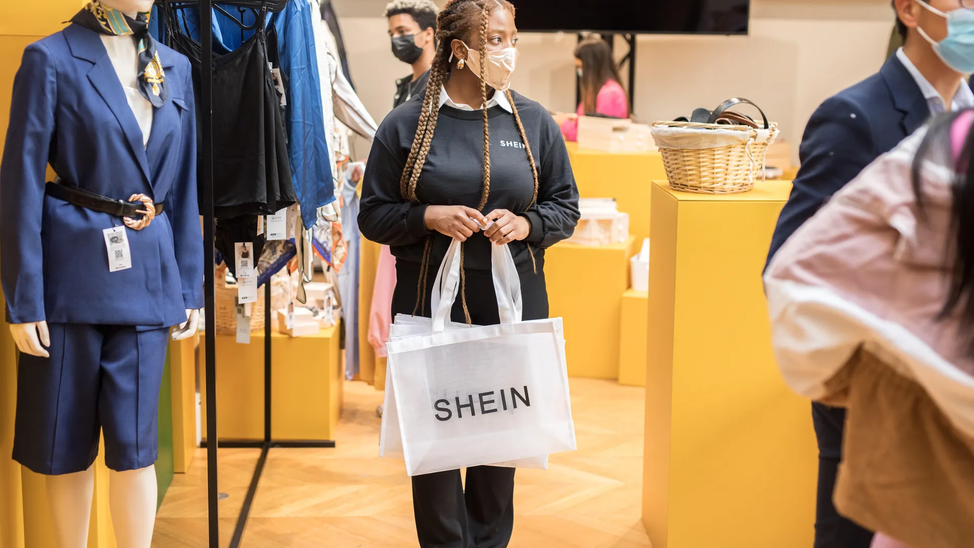 SHEIN abre una nueva tienda efímera en Marsella.