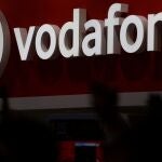 Logo de Vodafone en el Mobile World Congress celebrado en Barcelona