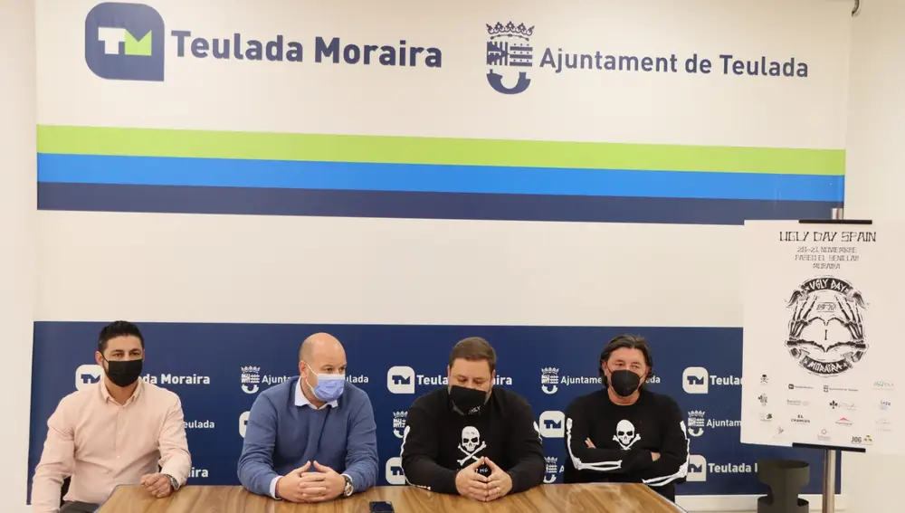 En la presentación intervinieron el alcalde de Teulada Moraira, Raúl Llobell; los representantes del Ugly MC, Manuel Reig y Manuel Cuenca; y el vicepresidente de la Asociación de Hosteleros Teulada Moraira, Climaco Barrera