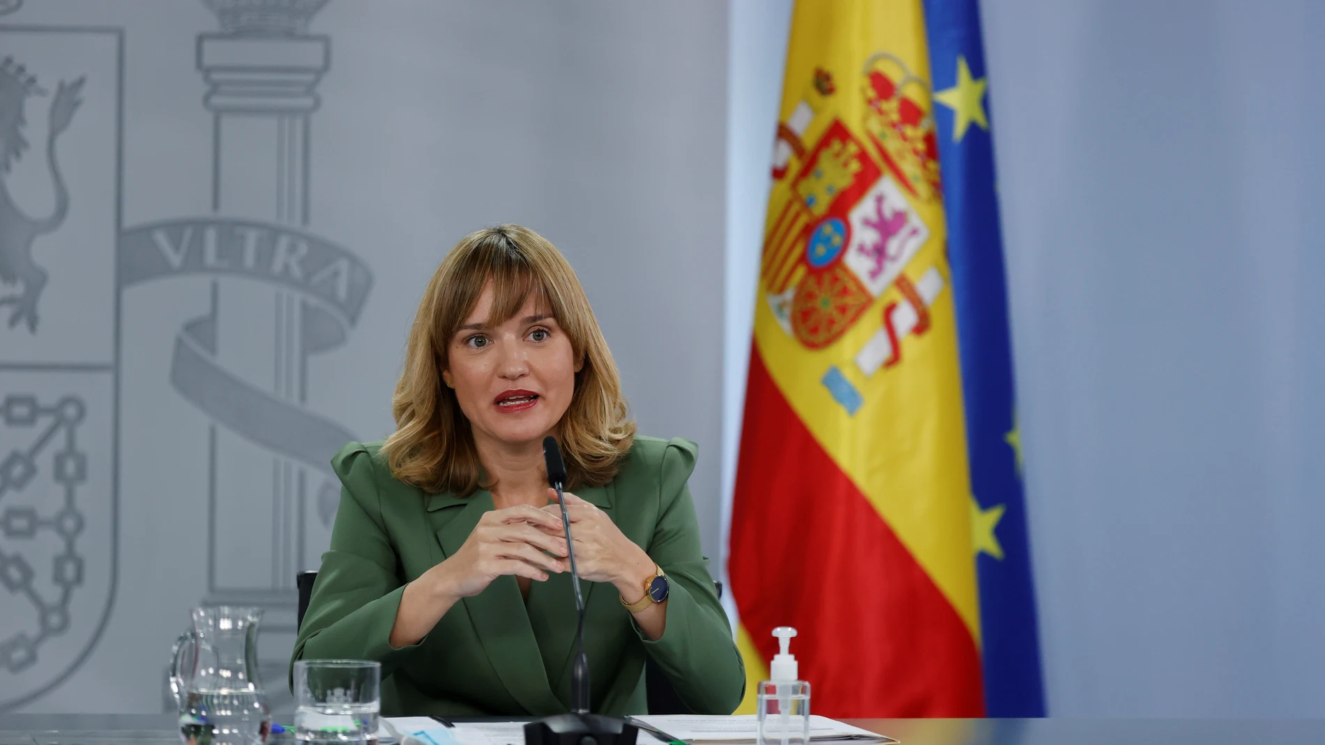 La ministra de Educación, Pilar Alegría durante la rueda de prensa tras el Consejo de Ministros