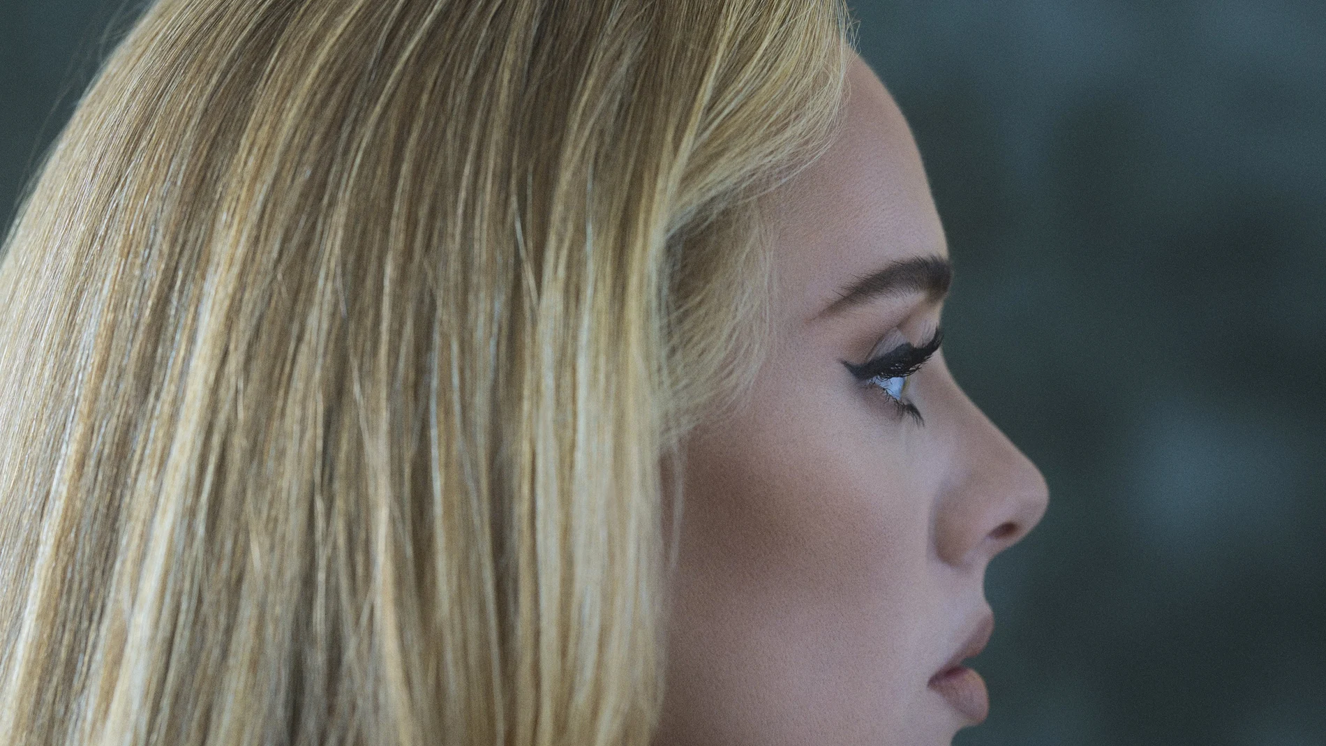 Portada de "30", el nuevo trabajo de la cantante Adele (Columbia Records via AP)