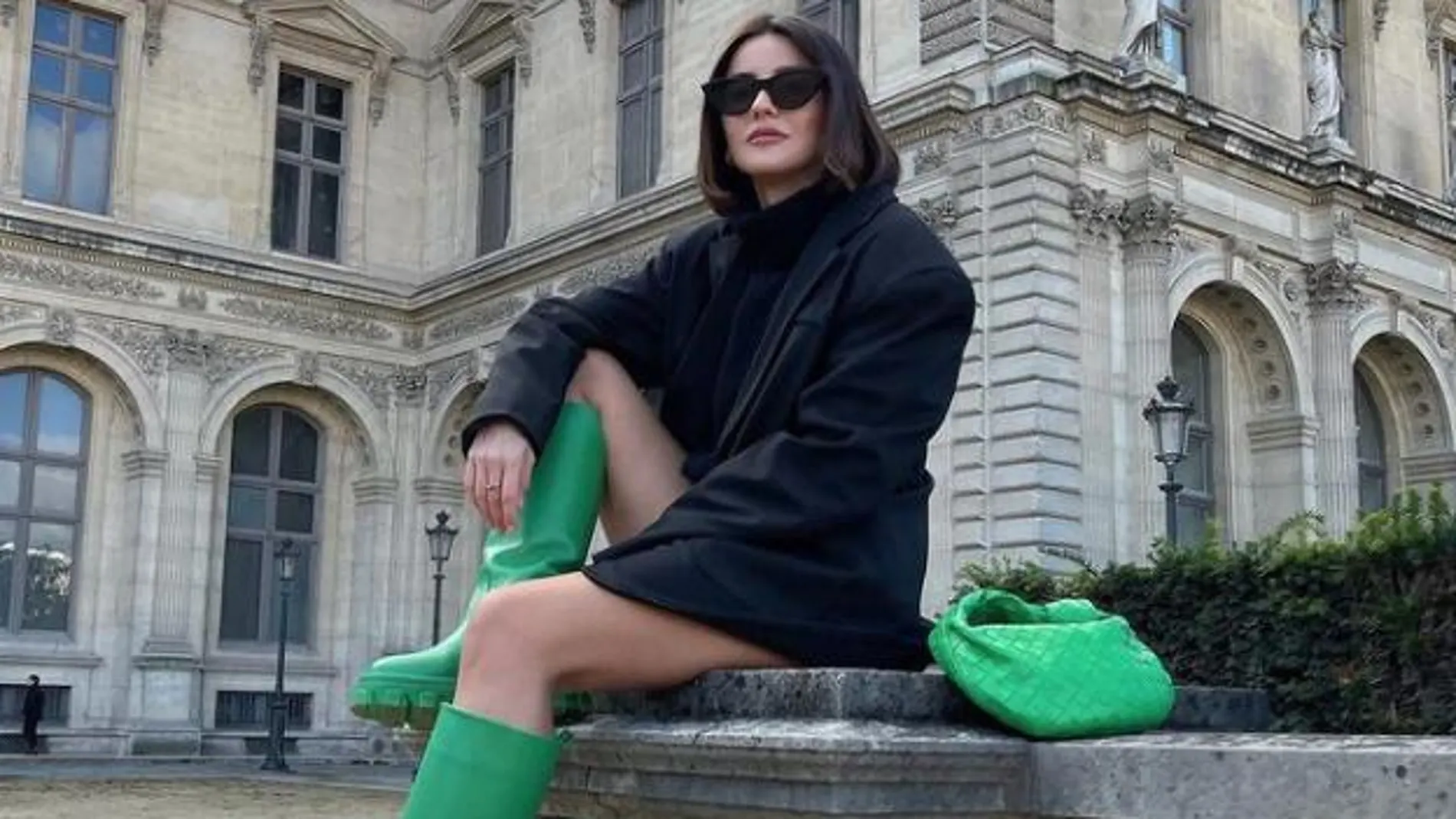 Alexandra Pereira con las botas verde más cómodas y bonita del invierno.