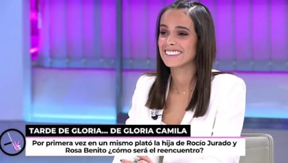 Gloria Camila en 'Ya son las ocho' de Telecinco