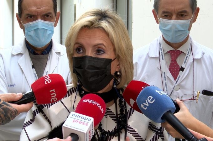 La consejera de Sanidad, Verónica Casado, atiende a los medios en el Hospital Río Hortega de Valladolid.EUROPA PRESS19/11/2021