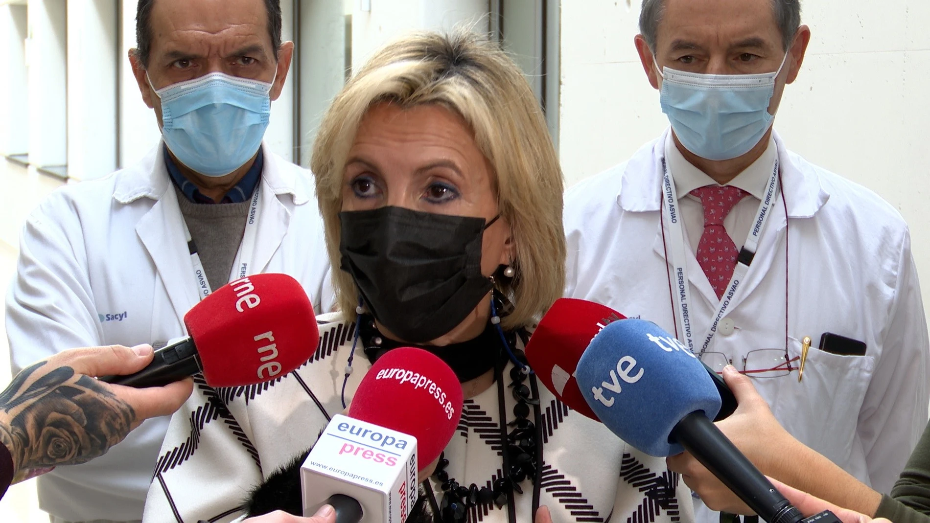 La consejera de Sanidad, Verónica Casado, atiende a los medios en el Hospital Río Hortega de Valladolid.EUROPA PRESS19/11/2021