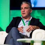 Intervención de Elías Bendodo , en el XVI Congreso Autonómico del PP andaluz. Álex Cámara / Europa Press