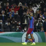  Barcelona- Espanyol: El penalti, un “robo a mano armada”