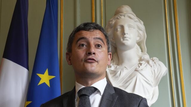 El ministro del Interior, Gérald Darmanin, era muy próximo al ex presidente Nicolas Sarkozy