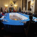 Reunión de los presidentes autonómicos en la ‘Cumbre de Santiago de Compostela´, en el Hostal dos Reis Católicos de Santiago