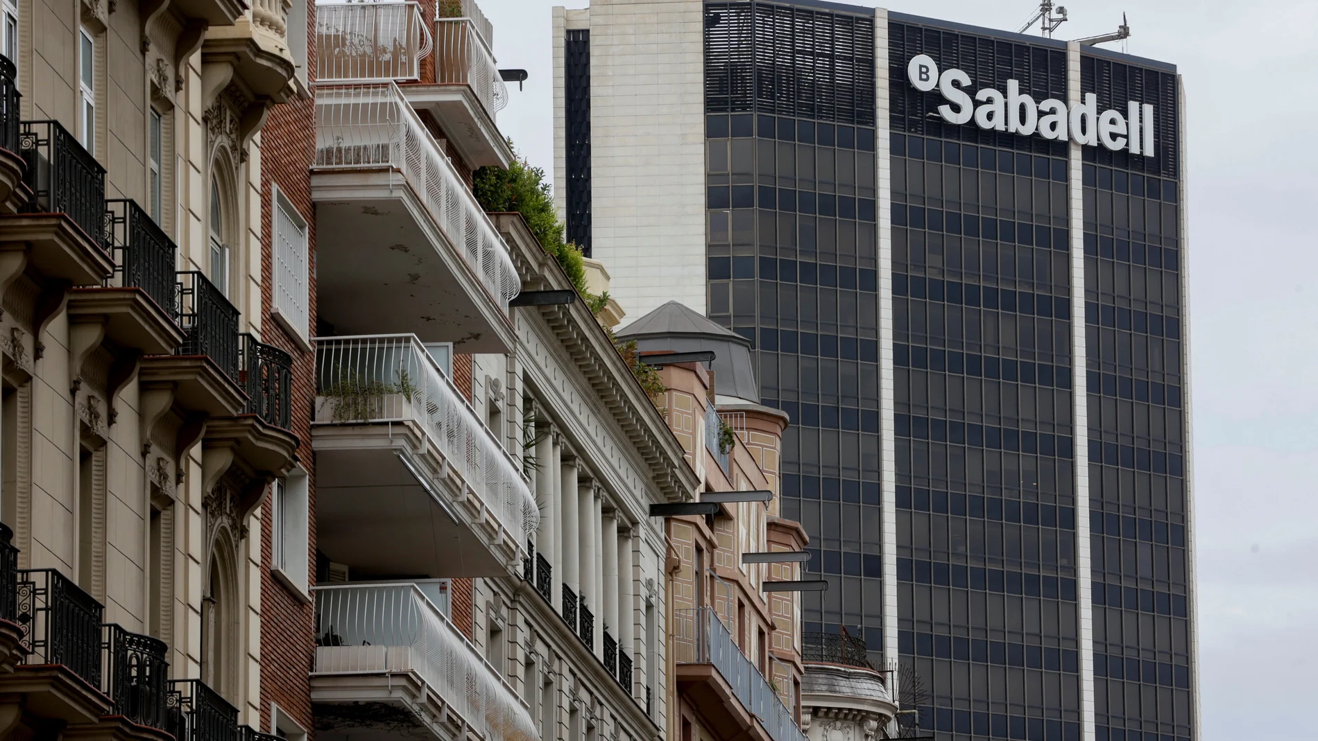 Aspecto de la sede corporativa del Banco Sabadell en Barcelona