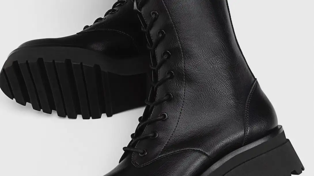 Botas militares.