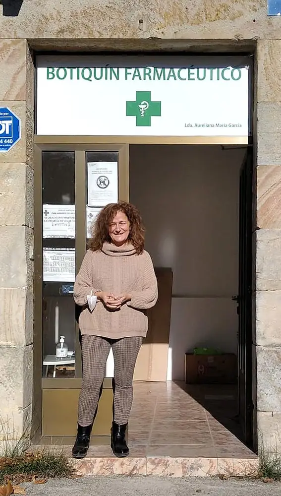 Aureliana María, farmacéutica de Nofuentes (Burgos) que gestiona el botiquín de Quisicedo