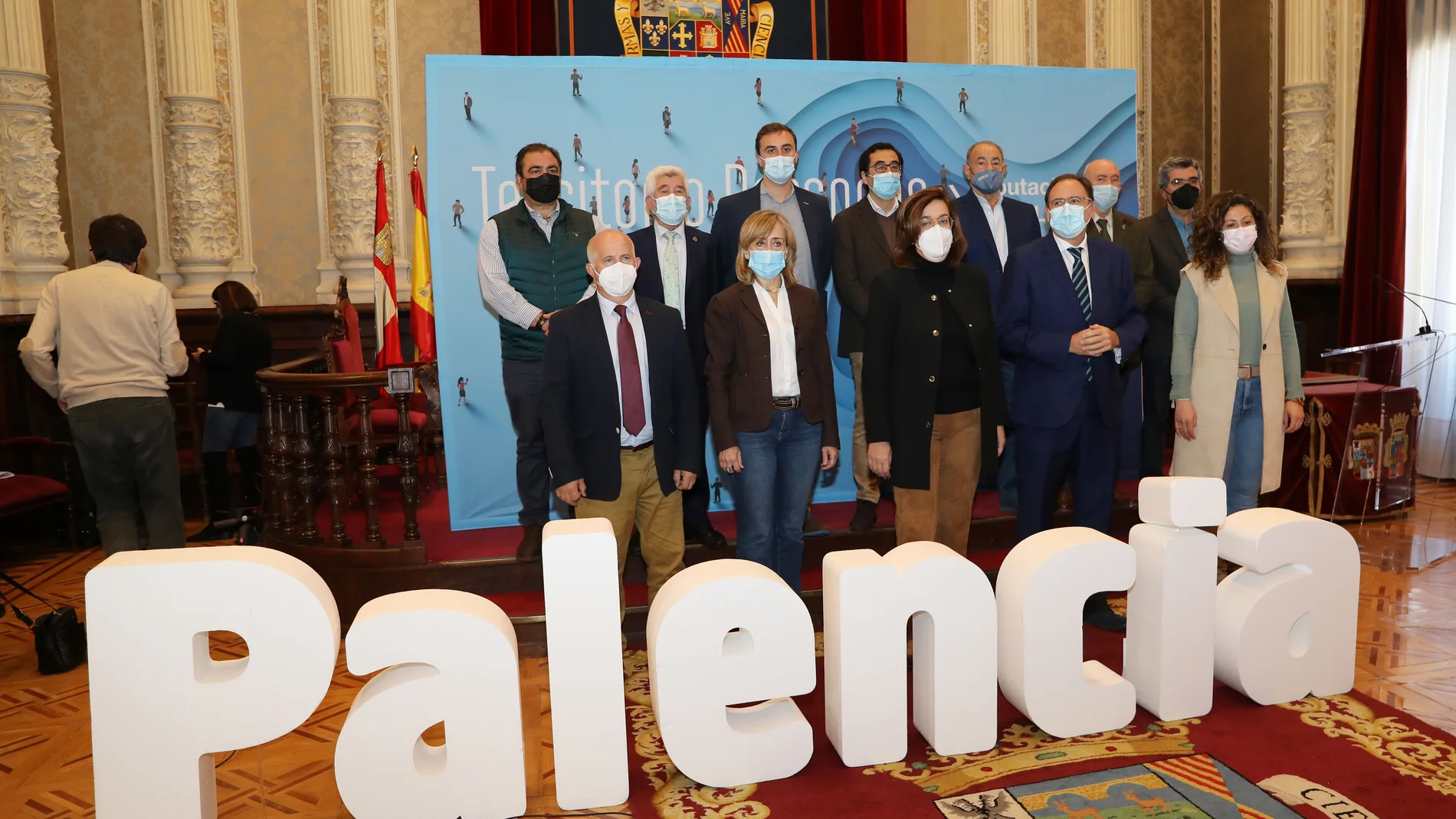 La presidenta de la Diputación de Palencia, Ángeles Armisén, junto al equipo de Gobierno, presenta los Presupuestos de la institución para 2022