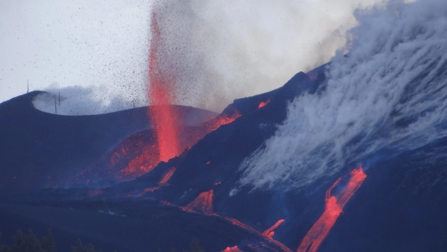 Nuevos centros de emisión en el volcán de La PalmaGOBIERNO DE CANARIAS27/11/2021