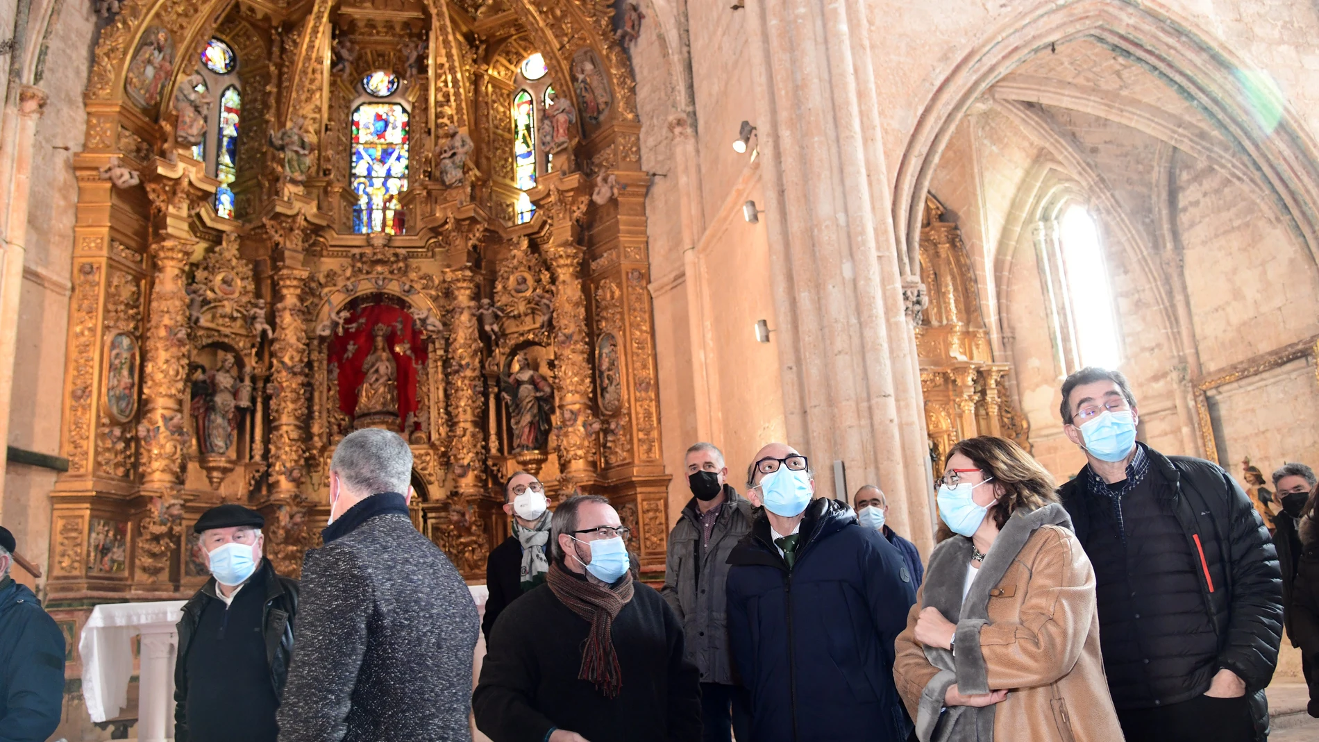 El consejero de Cultura y Turismo, Javier Ortega, visita las obras de restauración de la Iglesia de Nuestra Señora de los Reyes de Grijalba (Burgos)