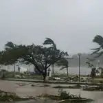 Los ciclones causan grandes pérdidas humanas y materiales.