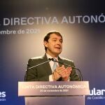 El presidente del PP de Castilla y León, Alfonso Fernández Mañueco, clausura la reunión de la Junta Directiva Autonómica