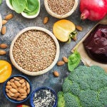 Trucos y alimentos para mejorar la absorción del hierro