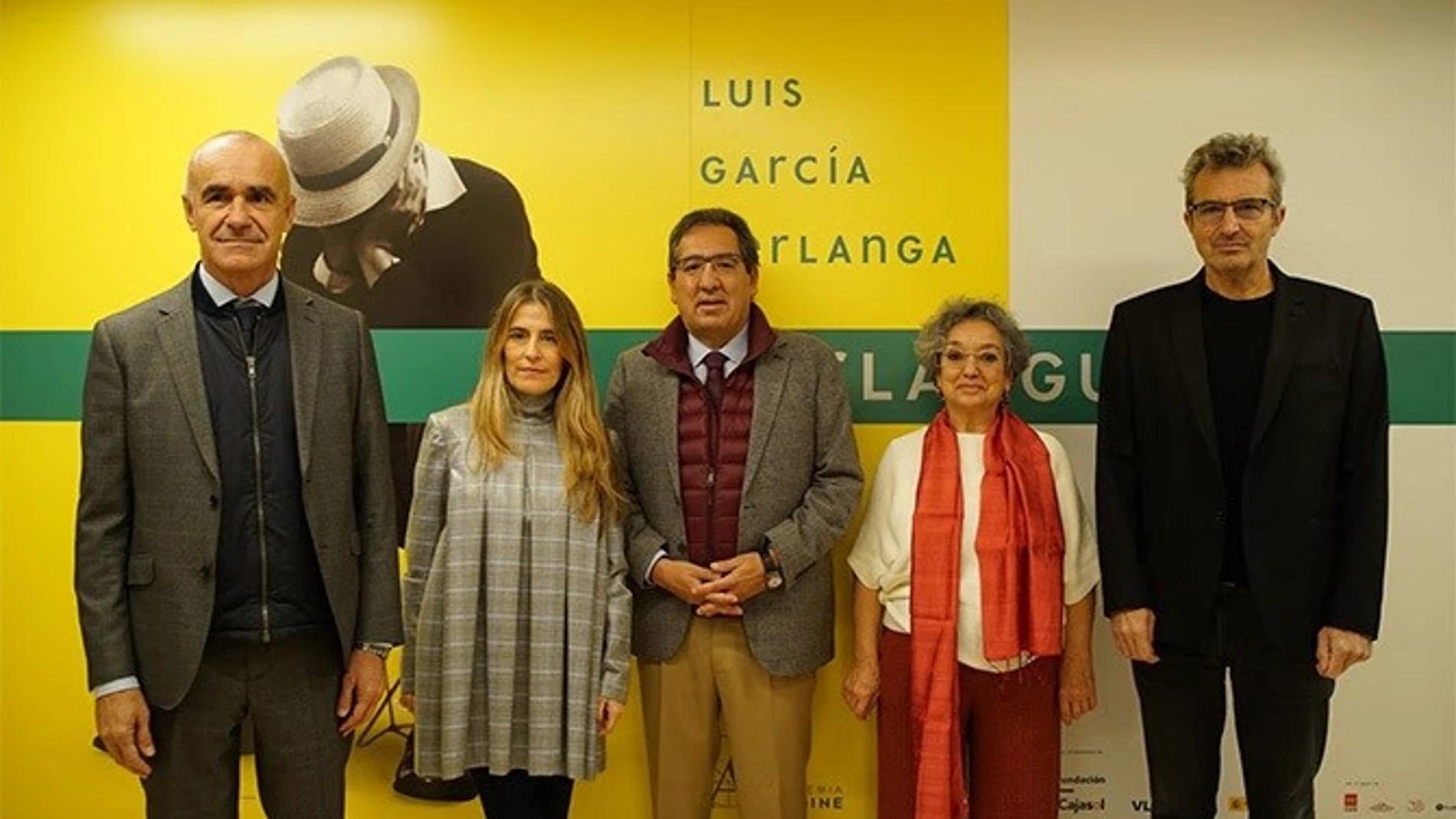 La Fundación Cajasol acogió el miércoles la presentación de la exposición 'Berlanguiano. Luis García Berlanga (1921-2021), que podrá verse hasta el 22 de enero.