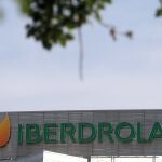 El logo de Iberdrola en la sede en Madrid